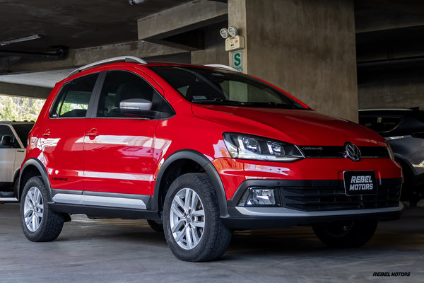 VOLKSWAGEN CROSSFOX